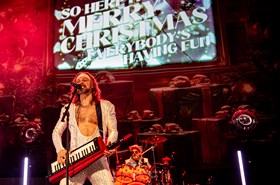 MASSAOKE_XMAS_EDINBURGH_2025_WMP-1crop_(c)_Wullie_Marr